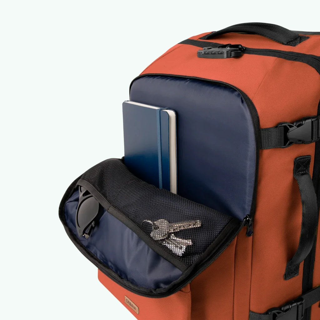 2-Wheel Soft Suitcase Small Kaikoura